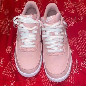 Nike Court Vision Lo